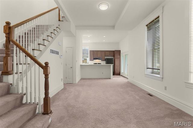 2704 McNair, St Louis, MO 63118