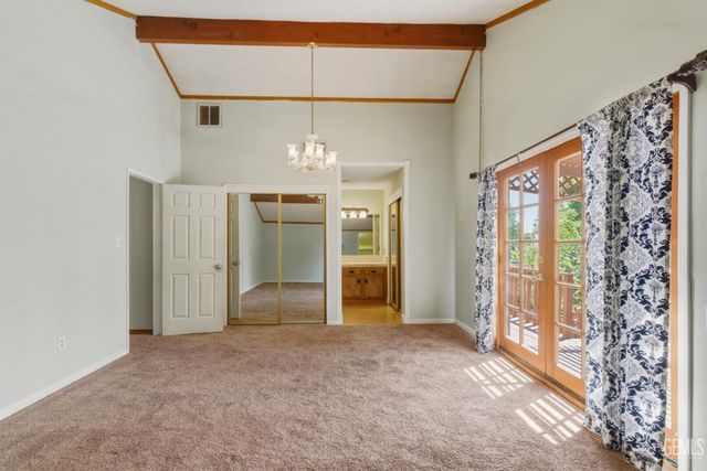 5201 Pla Vada Drive, Bakersfield, CA 93306