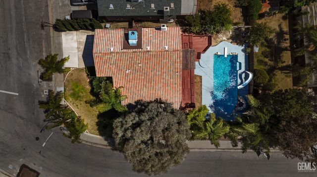 5201 Pla Vada Drive, Bakersfield, CA 93306