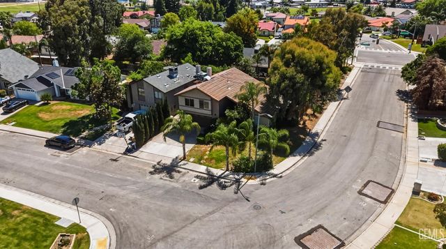 5201 Pla Vada Drive, Bakersfield, CA 93306