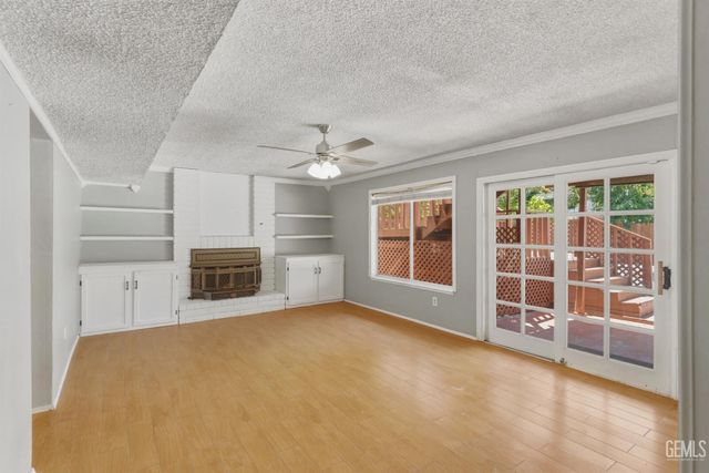 5201 Pla Vada Drive, Bakersfield, CA 93306