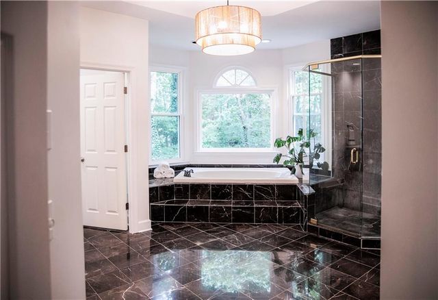 5940 Plantation Drive, Roswell, GA 30075