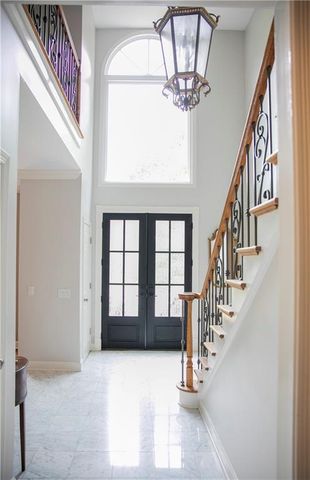 5940 Plantation Drive, Roswell, GA 30075