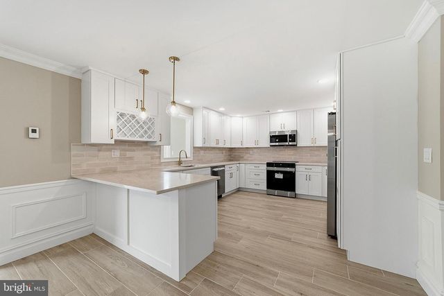 66-B ESSEX RD, Monroe Township, NJ 08831
