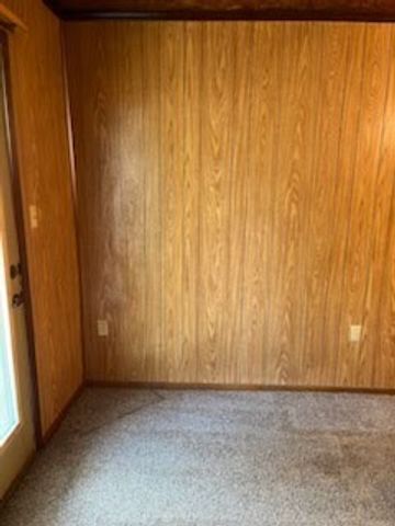 4089 Old Metal Rd, Palmyra, TN 37142