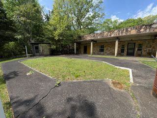 4089 Old Metal Rd, Palmyra, TN 37142