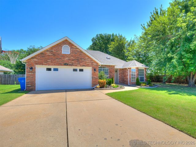 4717 S Ash Avenue, Broken Arrow, OK 74011