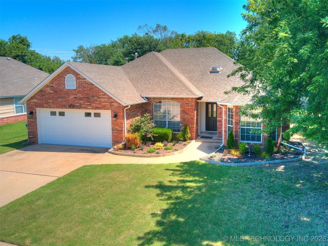 4717 S Ash Avenue, Broken Arrow, OK 74011