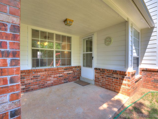 4717 S Ash Avenue, Broken Arrow, OK 74011