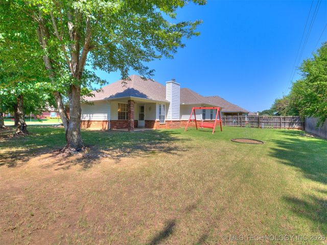 4717 S Ash Avenue, Broken Arrow, OK 74011