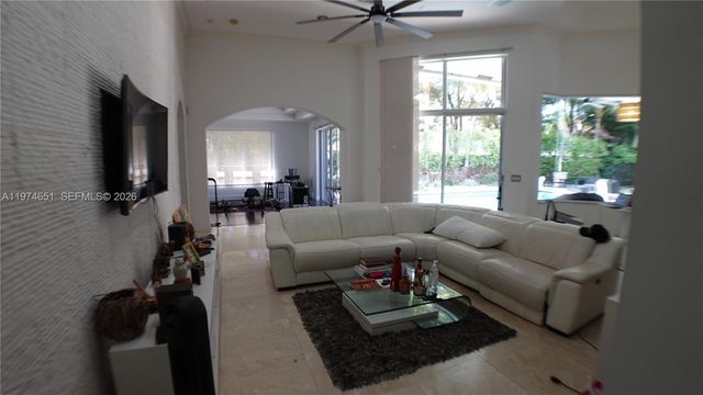 2503 Provence Cir, Weston, FL 33327