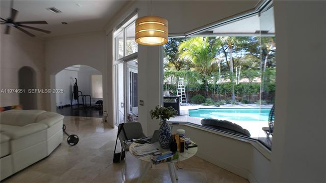 2503 Provence Cir, Weston, FL 33327