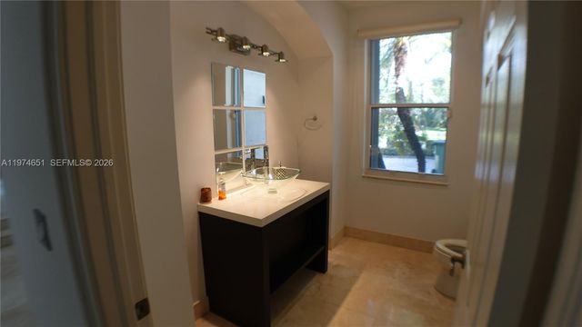 2503 Provence Cir, Weston, FL 33327