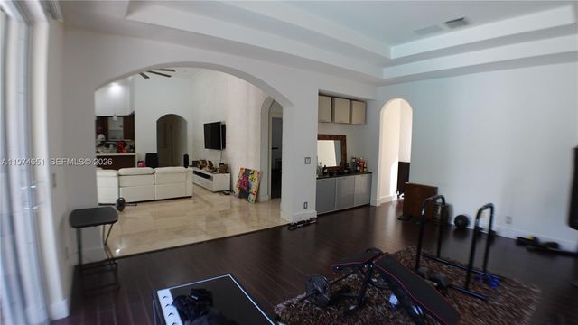 2503 Provence Cir, Weston, FL 33327