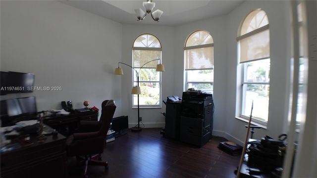 2503 Provence Cir, Weston, FL 33327