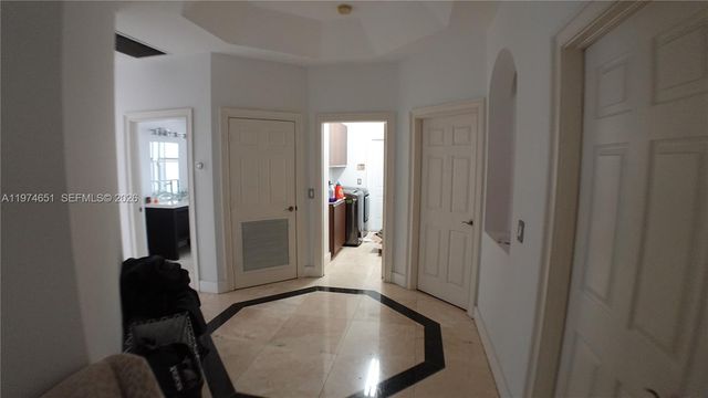 2503 Provence Cir, Weston, FL 33327