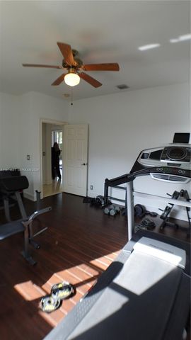 2503 Provence Cir, Weston, FL 33327