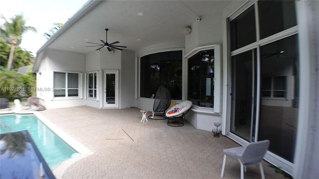 2503 Provence Cir, Weston, FL 33327