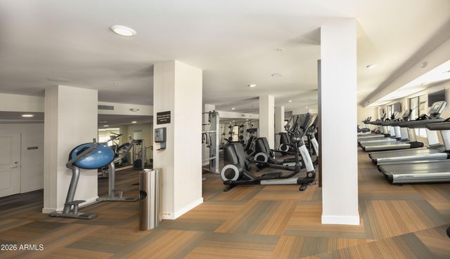2511 W QUEEN CREEK Road 232, Chandler, AZ 85248