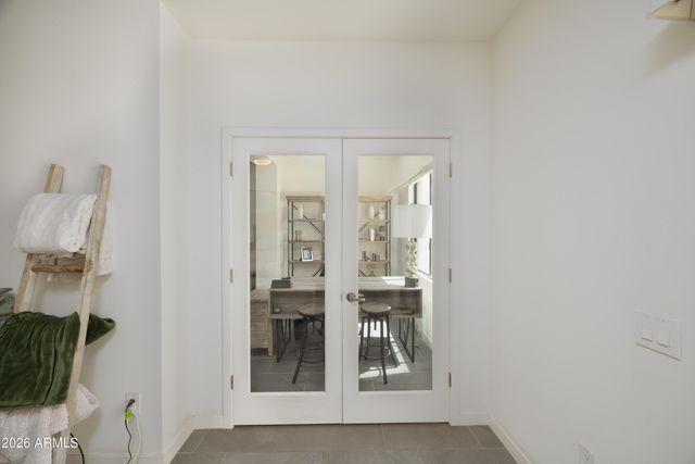 2511 W QUEEN CREEK Road 232, Chandler, AZ 85248