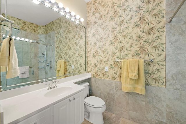 7782 ULIVA WAY, Sarasota, FL 34238