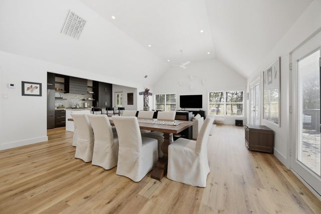 3685 Nixon Lake Road, Carmine, TX 78932