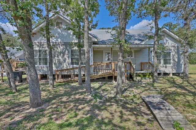 3685 Nixon Lake Road, Carmine, TX 78932