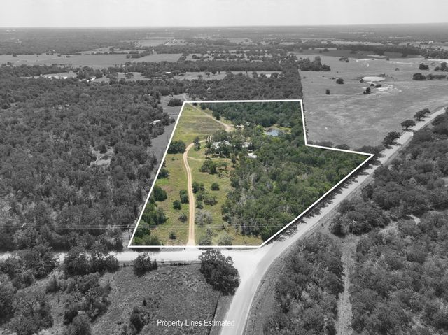 3685 Nixon Lake Road, Carmine, TX 78932