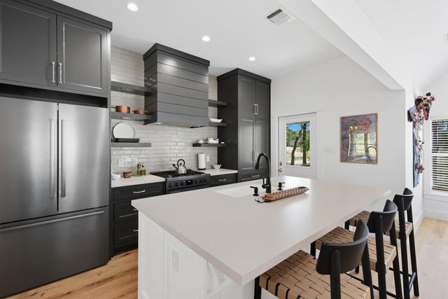 3685 Nixon Lake Road, Carmine, TX 78932