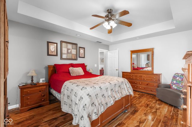 6115 E Prairie Stream Way, Columbus, IN 47203