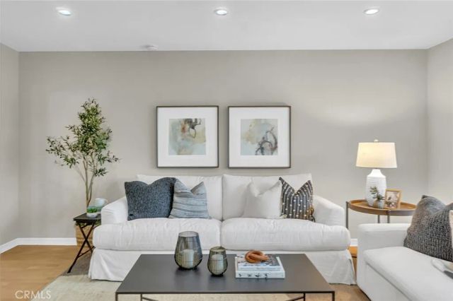 3907 La Crescenta Avenue 208, La Crescenta, CA 91214