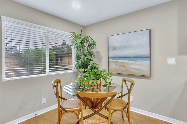 3907 La Crescenta Avenue 208, La Crescenta, CA 91214