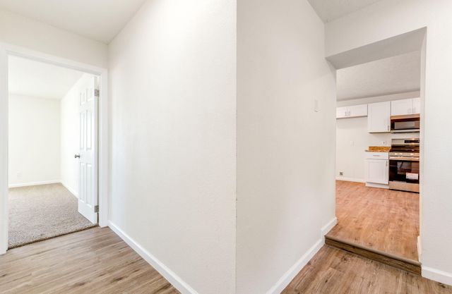 1605 7th Street NW, Albuquerque, NM 87102