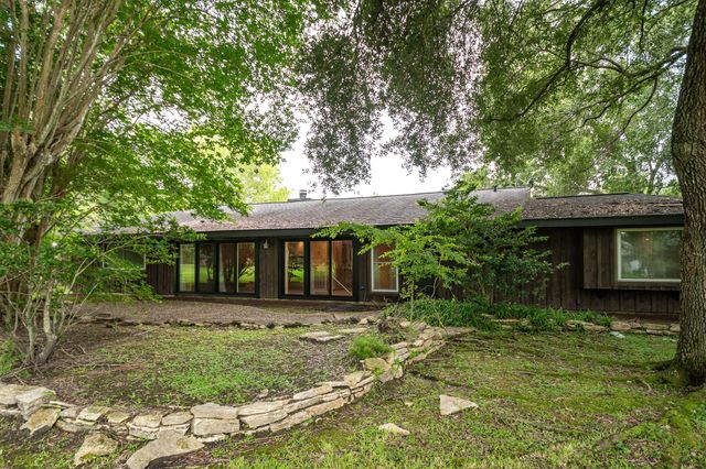 2031 Aloft Court, Crosby, TX 77532