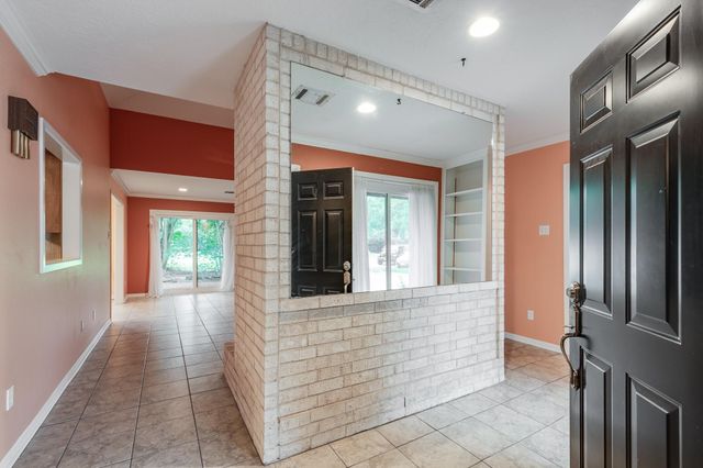 2031 Aloft Court, Crosby, TX 77532