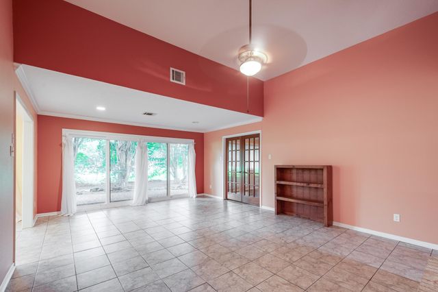 2031 Aloft Court, Crosby, TX 77532