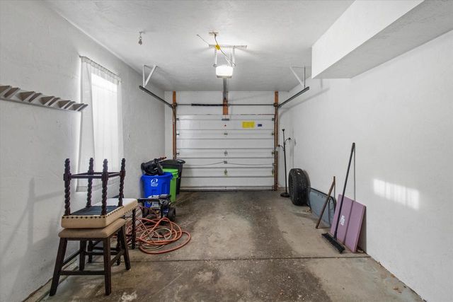 2975 River Birch DRIVE #F, Brookfield, WI 53045