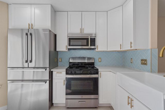 11901 Swearingen DR 105, Austin, TX 78758