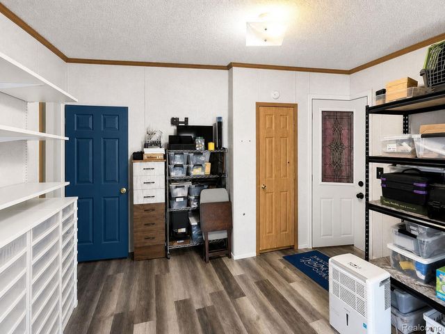 90 Menlo Park Drive, Sumpter Township, MI 48111
