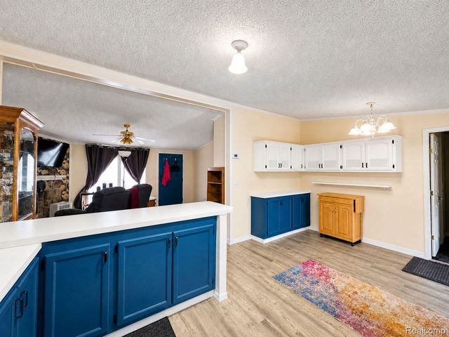 90 Menlo Park Drive, Sumpter Township, MI 48111