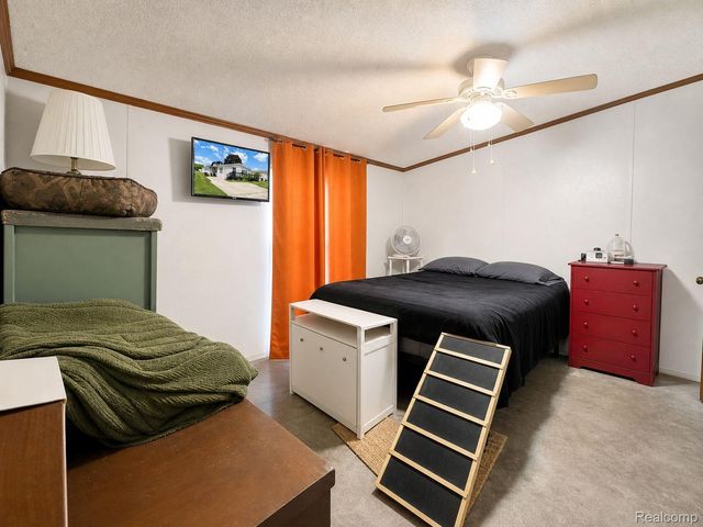 90 Menlo Park Drive, Sumpter Township, MI 48111
