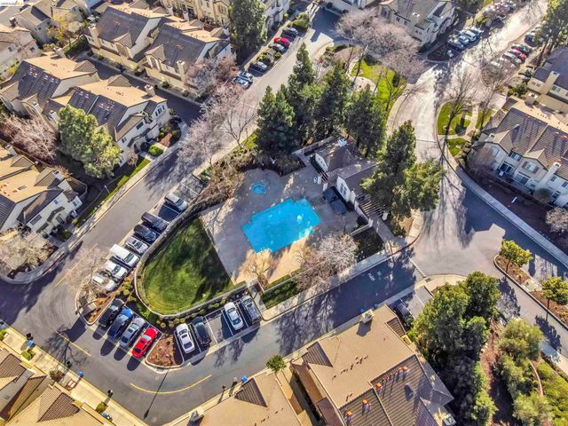 4207 Zevanove Ct, Pleasanton, CA 94588