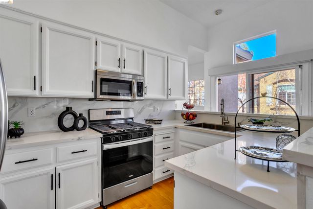 4207 Zevanove Ct, Pleasanton, CA 94588
