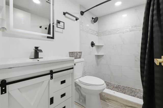 545 Trace Circle 102, Deerfield Beach, FL 33441
