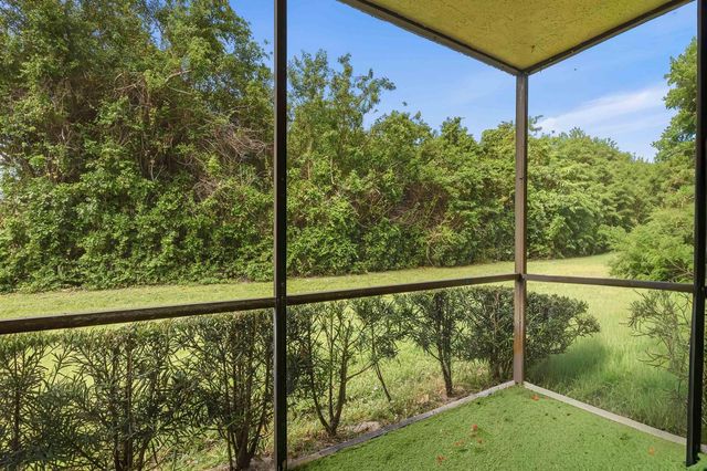545 Trace Circle 102, Deerfield Beach, FL 33441