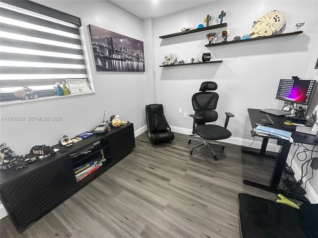 110 SW 108th Ave H2, Sweetwater, FL 33174