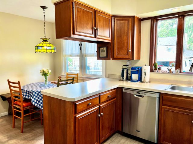 3805 MYRTLE Street, Erie, PA 16508