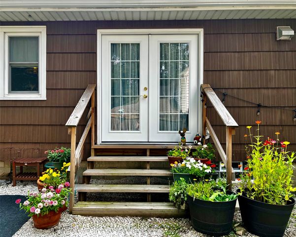 3805 MYRTLE Street, Erie, PA 16508