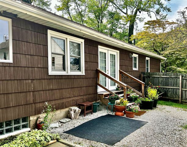3805 MYRTLE Street, Erie, PA 16508