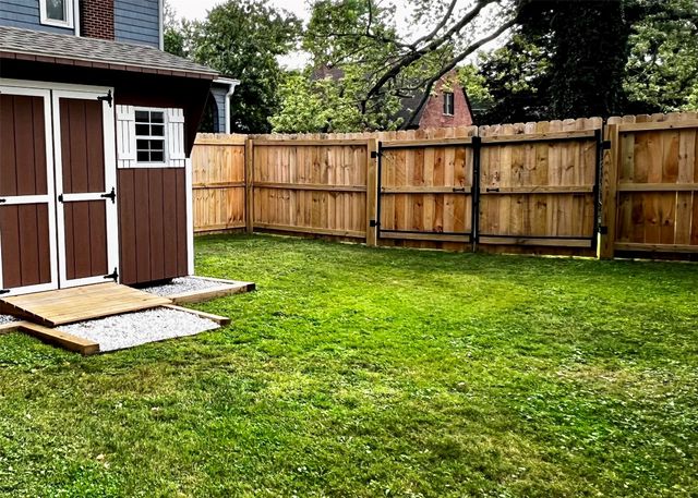 3805 MYRTLE Street, Erie, PA 16508